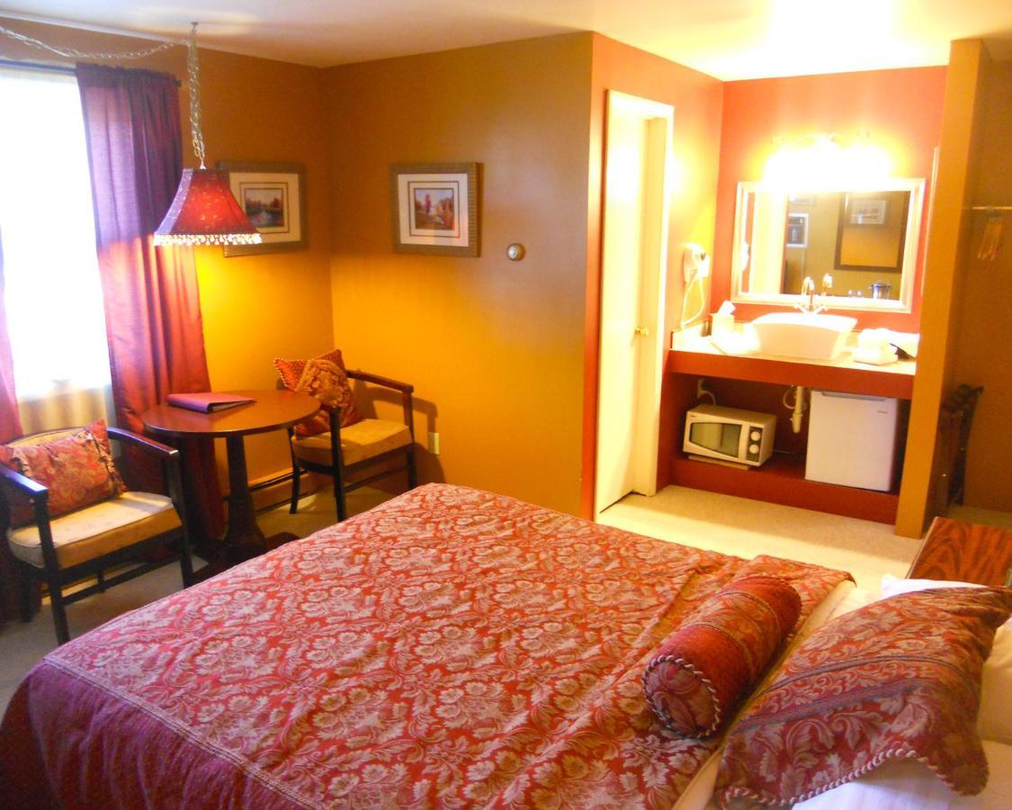 Vinehurst Inn & Suites Hammondsport Exteriör bild