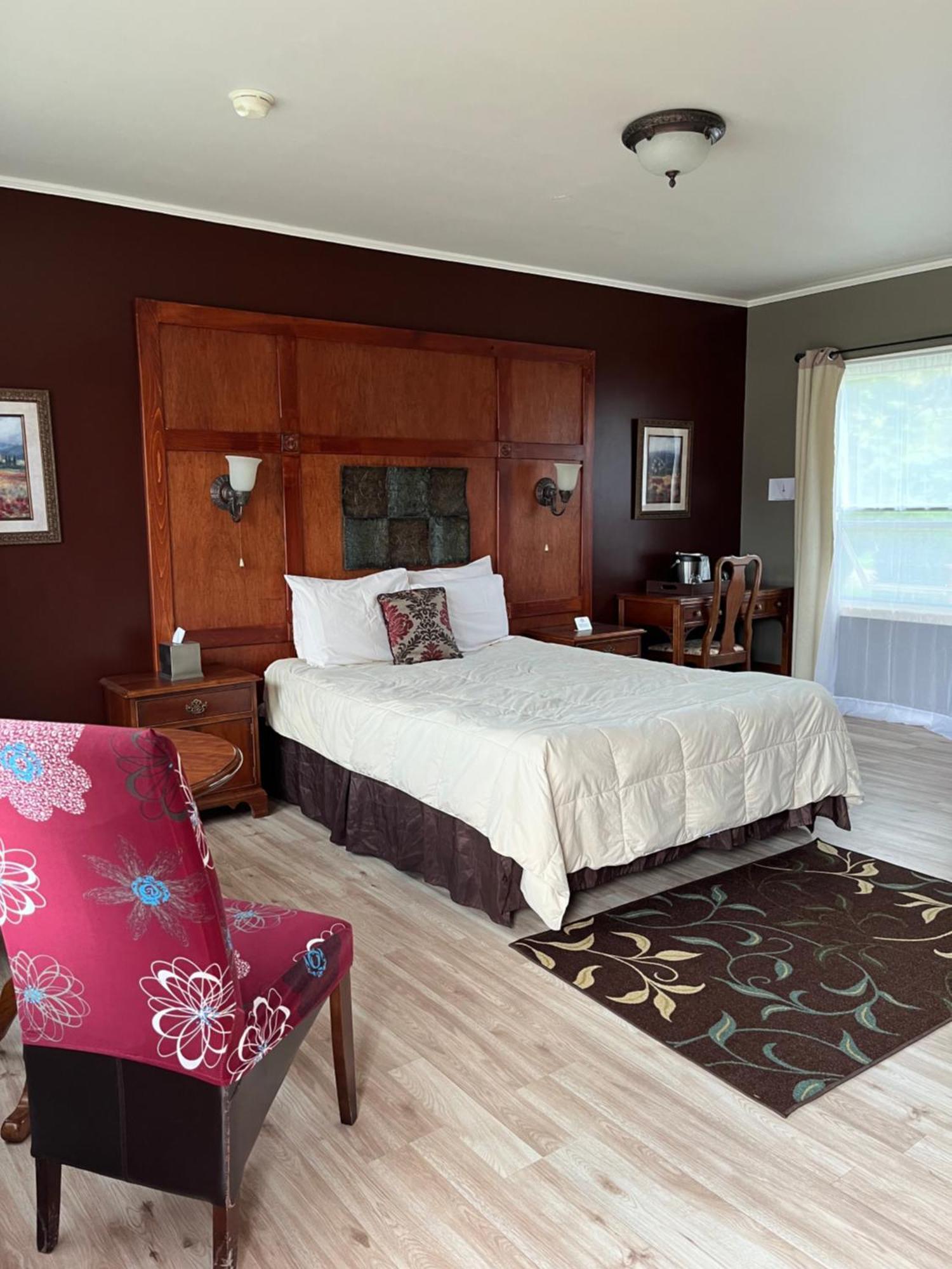 Vinehurst Inn & Suites Hammondsport Exteriör bild