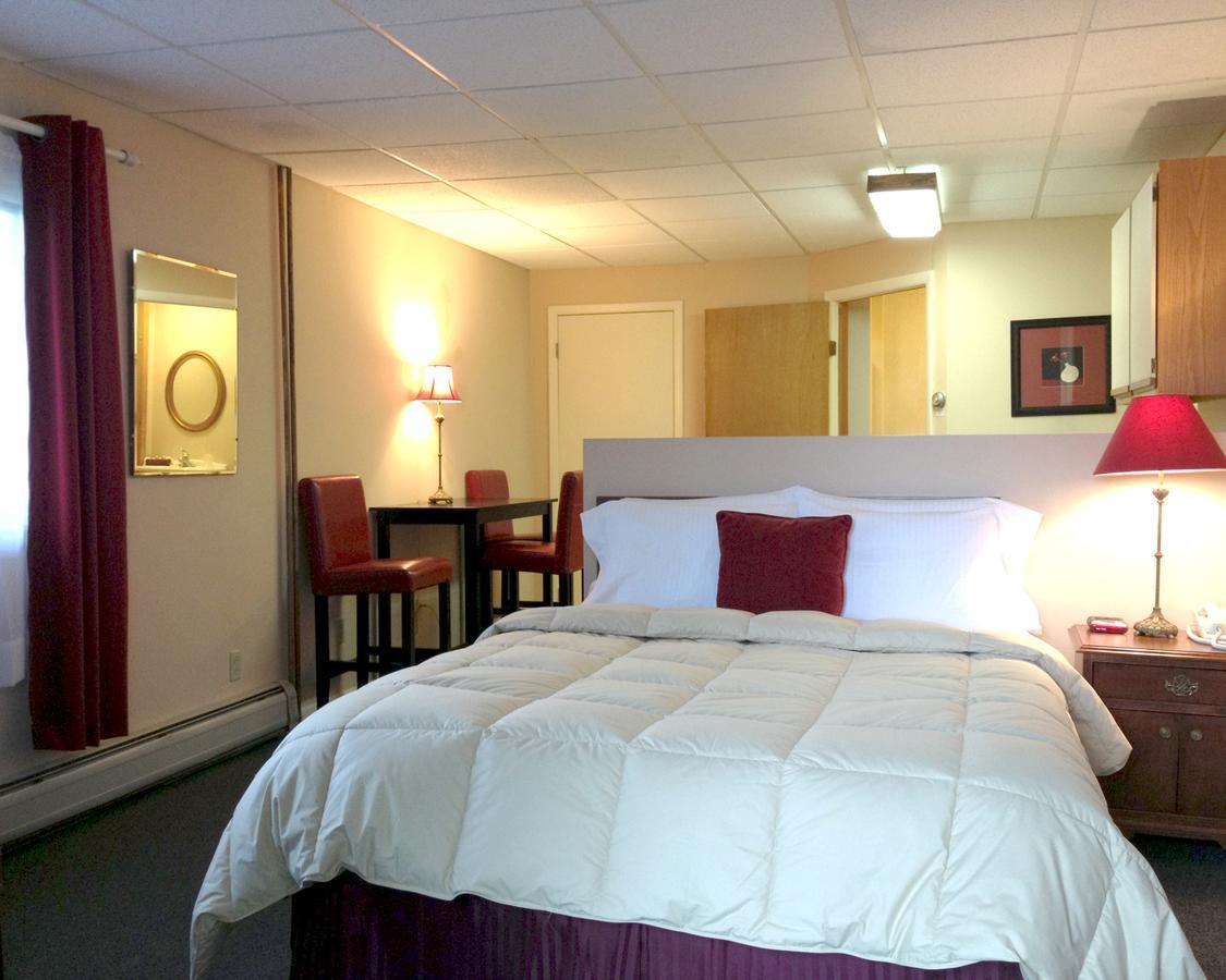 Vinehurst Inn & Suites Hammondsport Exteriör bild