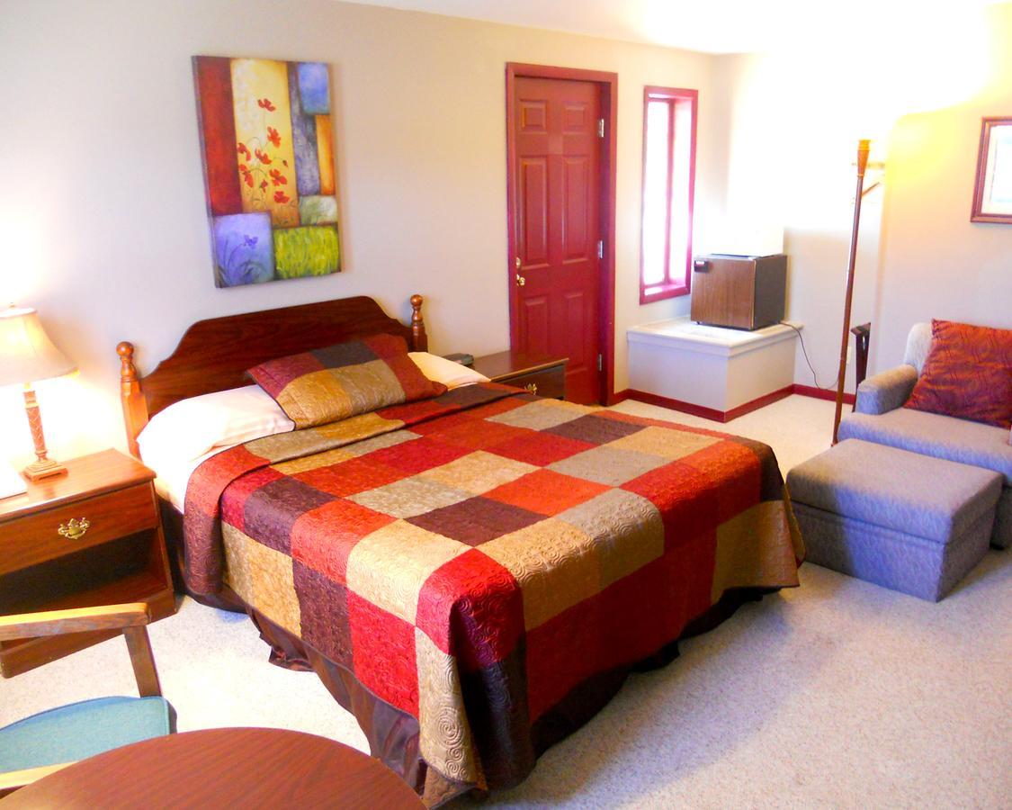 Vinehurst Inn & Suites Hammondsport Exteriör bild